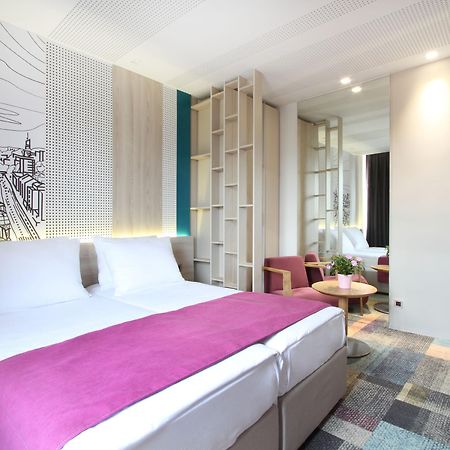 Hotel Cosmopolit Sarajevo Bagian luar foto