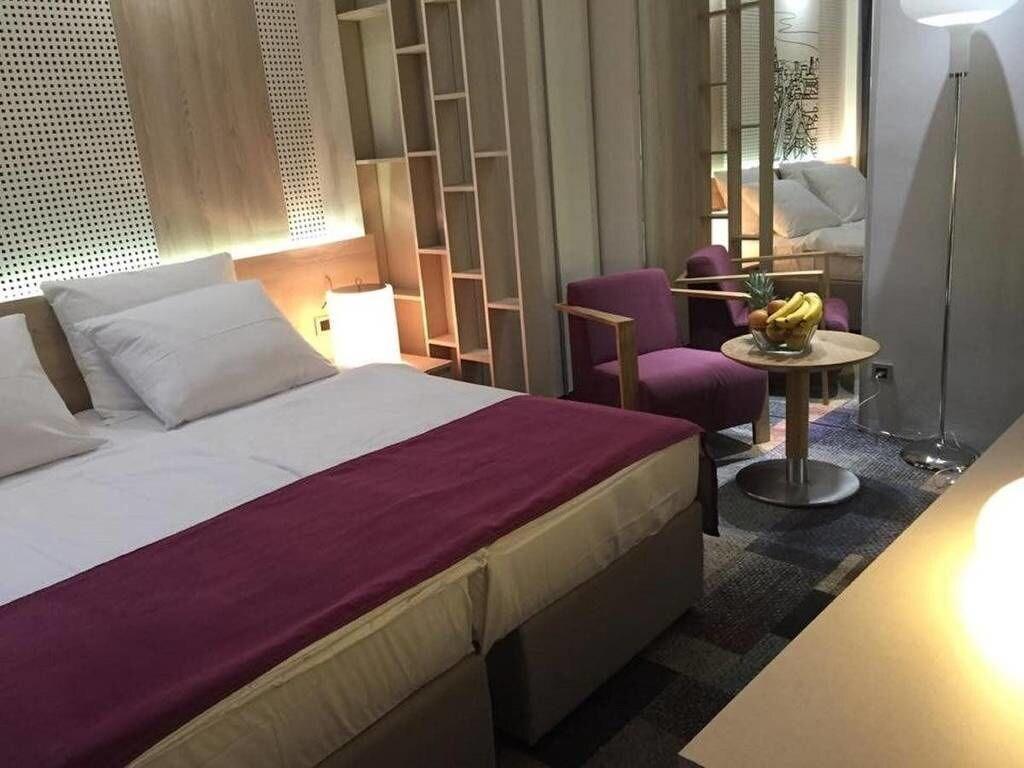 Hotel Cosmopolit Sarajevo Bagian luar foto