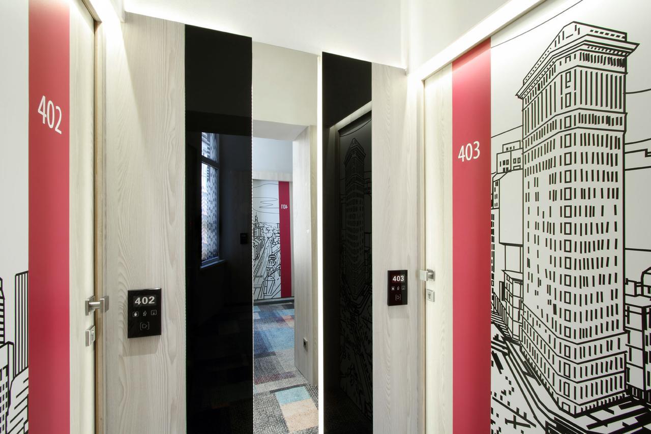 Hotel Cosmopolit Sarajevo Bagian luar foto