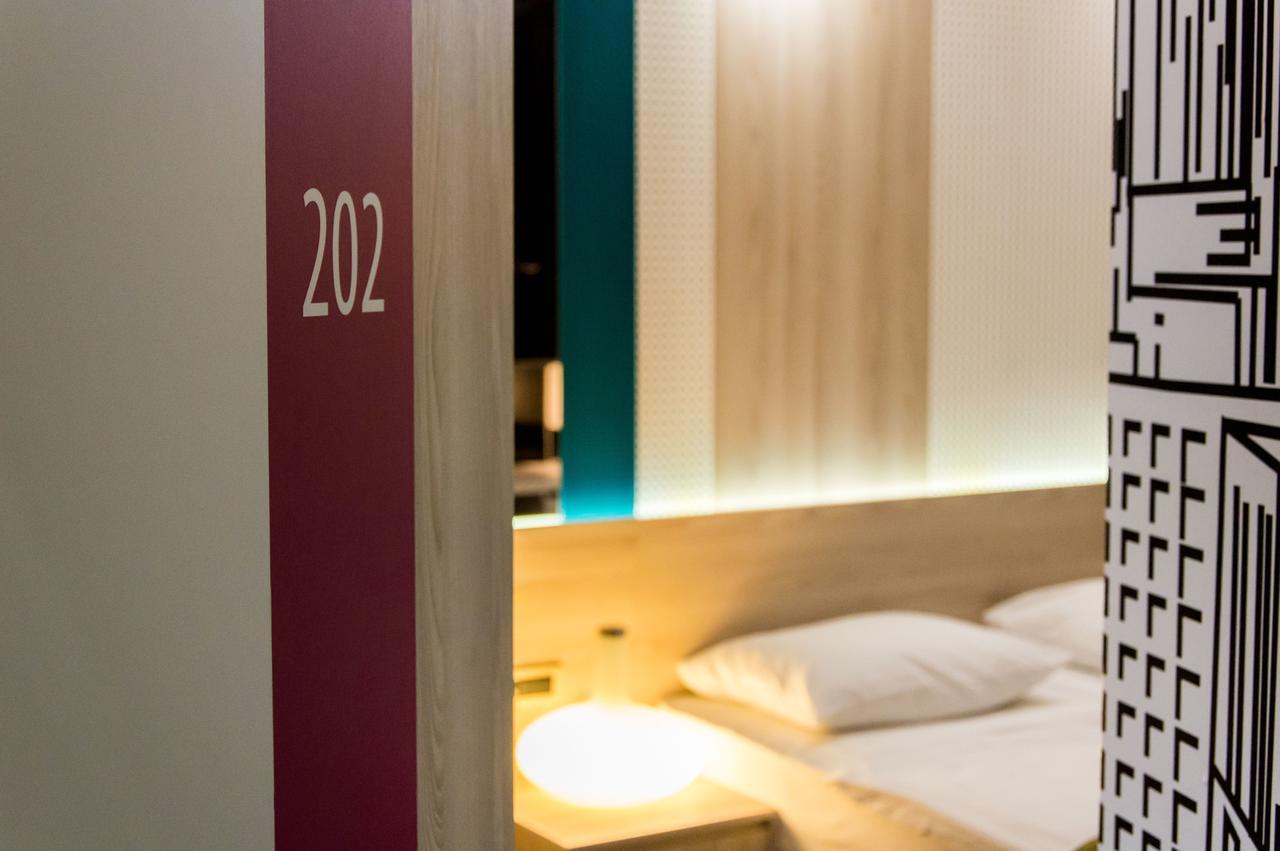 Hotel Cosmopolit Sarajevo Bagian luar foto